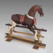 EARLY 20TH CENTURY CHILDS GLID