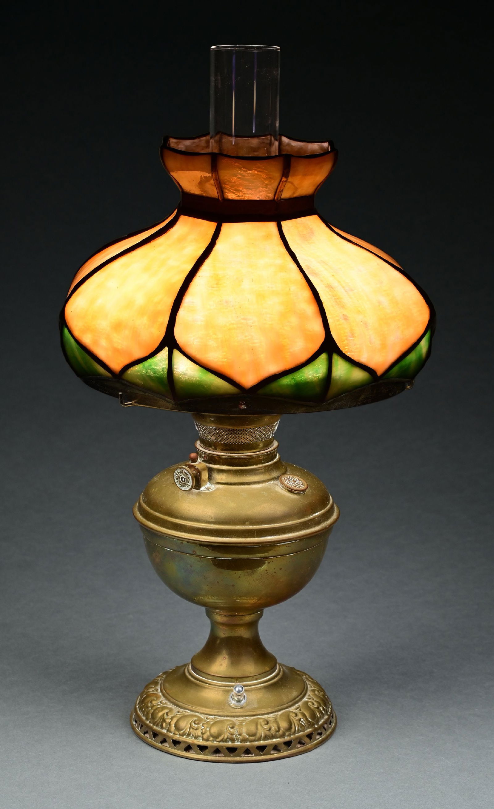 EARLY 20TH CENTURY LEADED GLASS