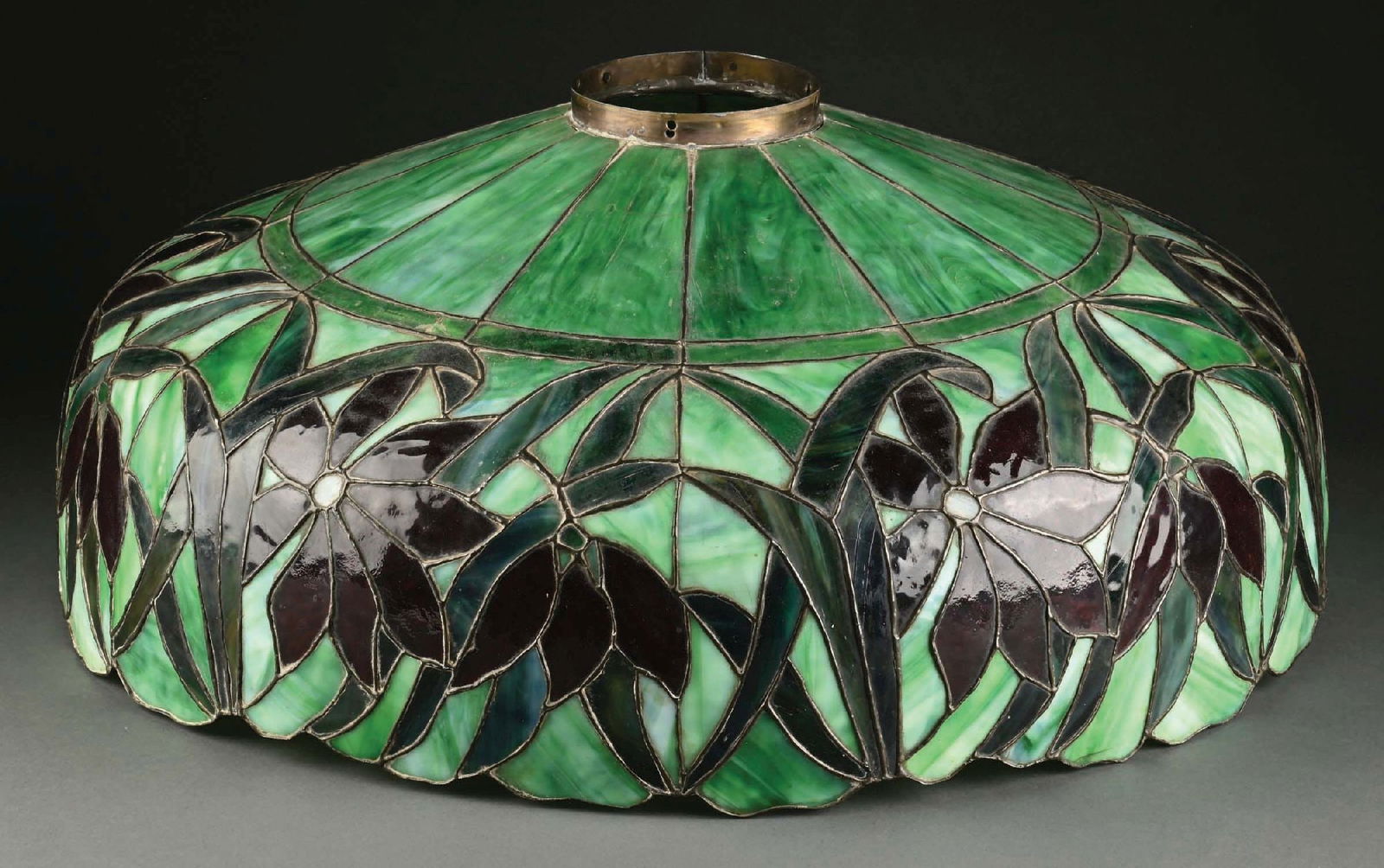 EARLY 20TH CENTURY POINSETTIA