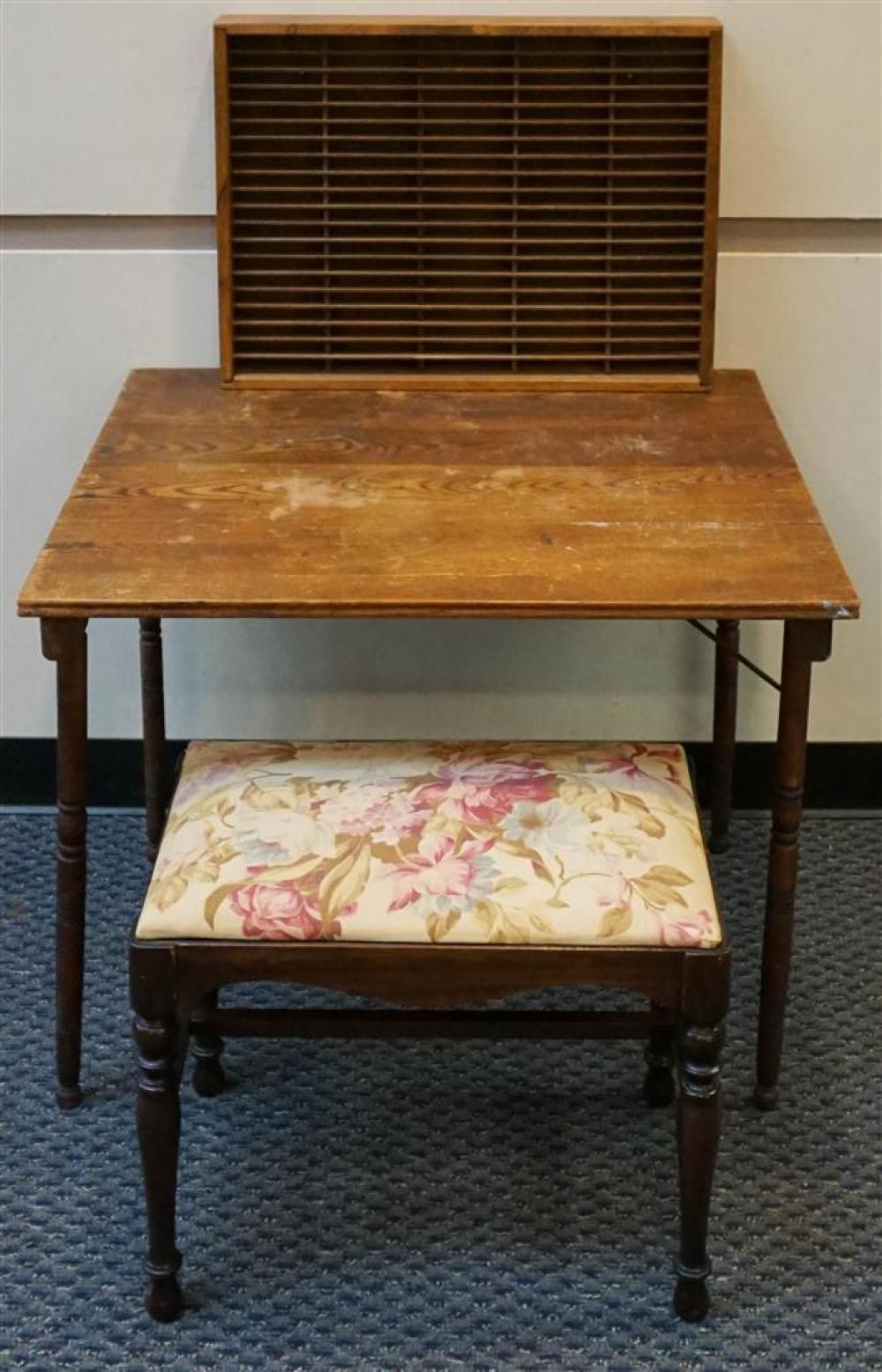 EARLY AMERICAN CHESTNUT FOLDING