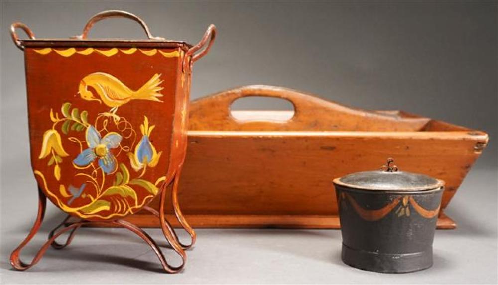 EARLY AMERICAN PINE CUTLERY TRAY