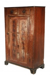 EARLY AMERICAN PRIMITIVE CUPBO
