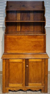 EARLY AMERICAN STAINED PINE TW