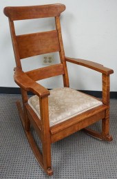 EARLY AMERICAN STYLE BIRCHWOOD