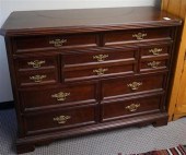 EARLY AMERICAN STYLE CHERRY DO