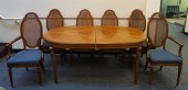EARLY AMERICAN STYLE MAHOGANY
