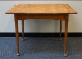 EARLY AMERICAN STYLE MAPLE EXT