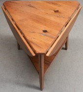 EARLY AMERICAN STYLE MAPLE HAN