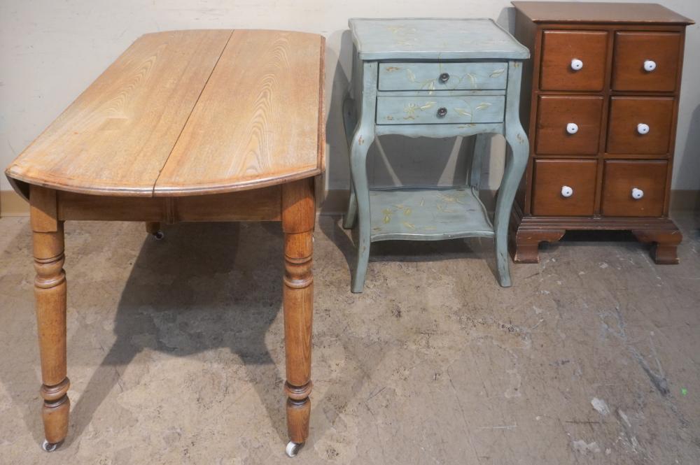 EARLY AMERICAN STYLE OAK