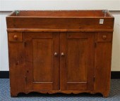 EARLY AMERICAN STYLE PINE AND