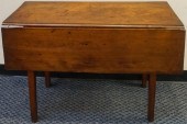 EARLY AMERICAN WALNUT PEMBROKE