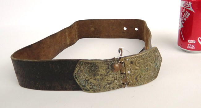 Early cast brass belt buckle with