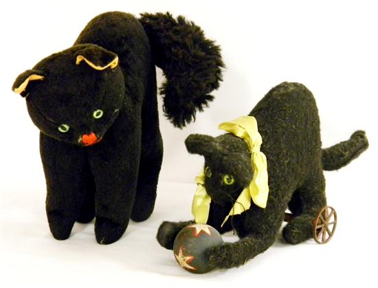 Early cat and ball pull toy