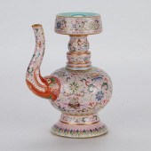 EARLY CHINESE FAMILLE ROSE TIB