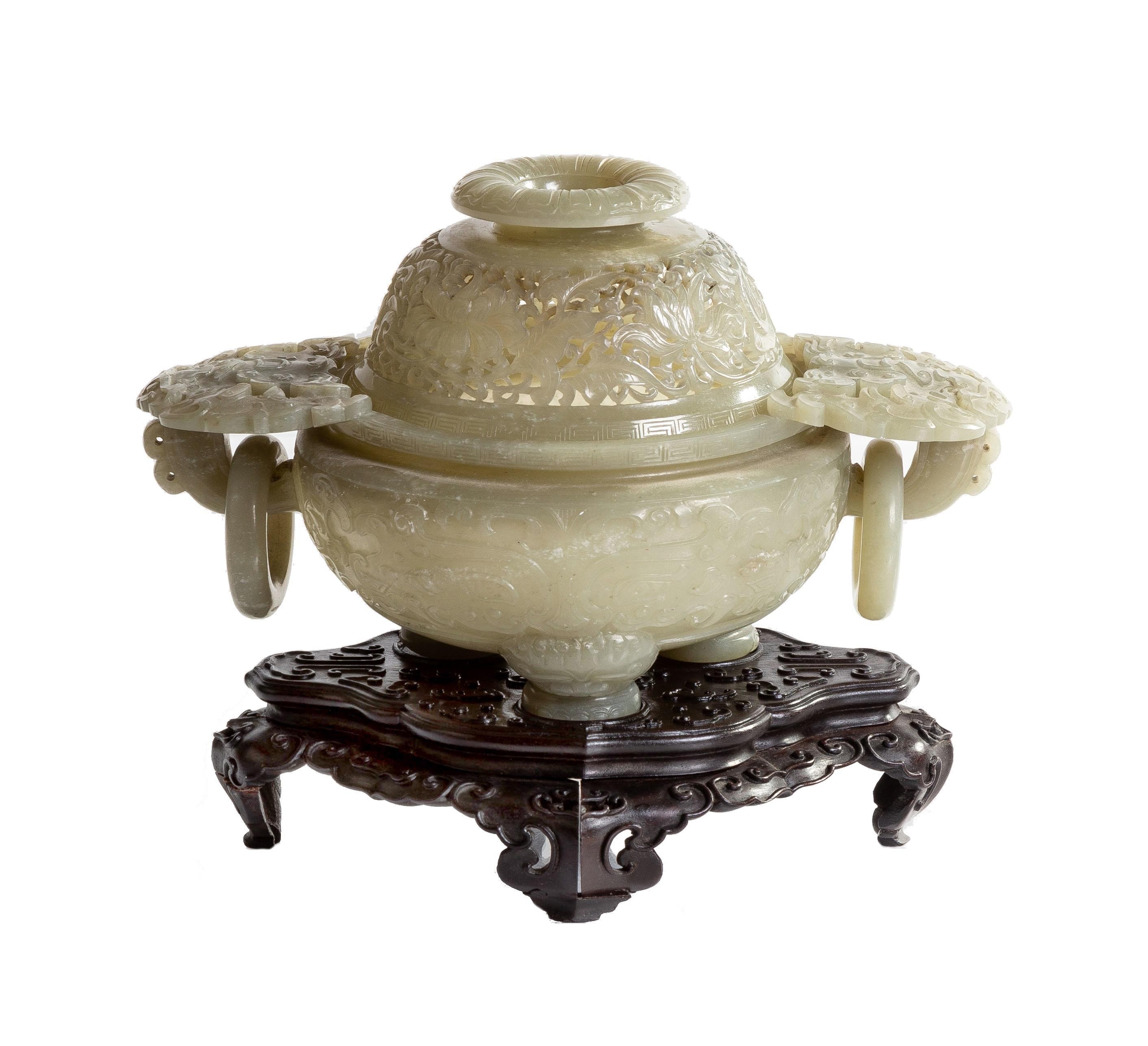 EARLY CHINESE JADE INCENSE BURNER