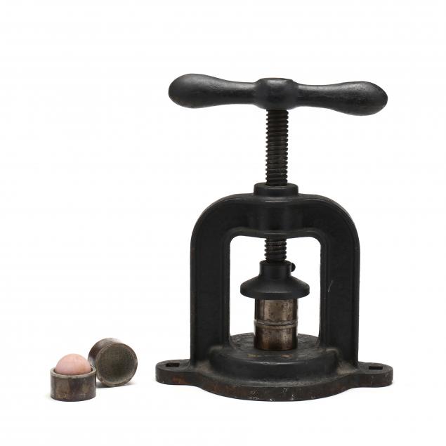 EARLY ENGLISH GOLF BALL PRESS AND