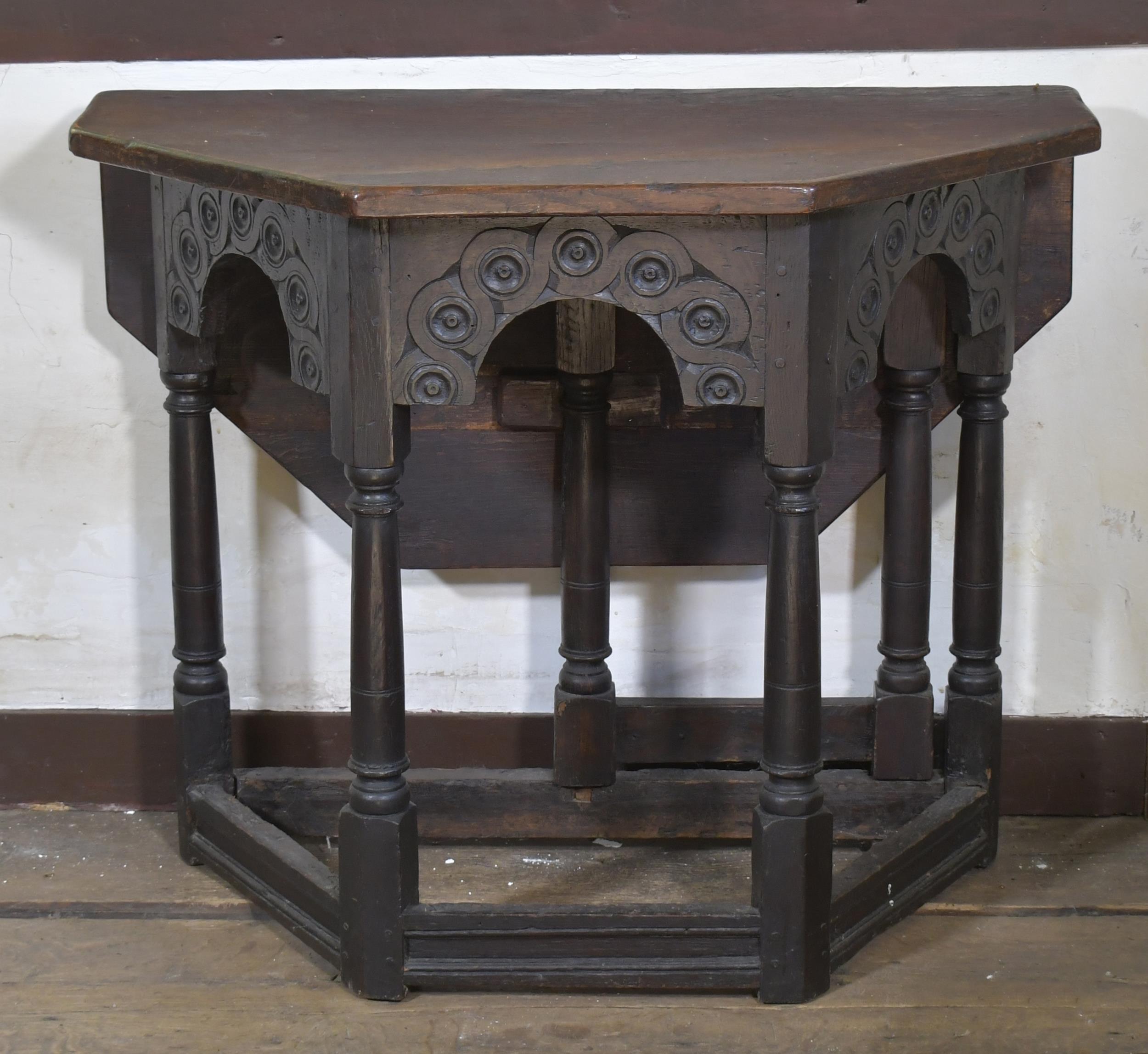 EARLY ENGLISH OAK GATE LEG SIDE