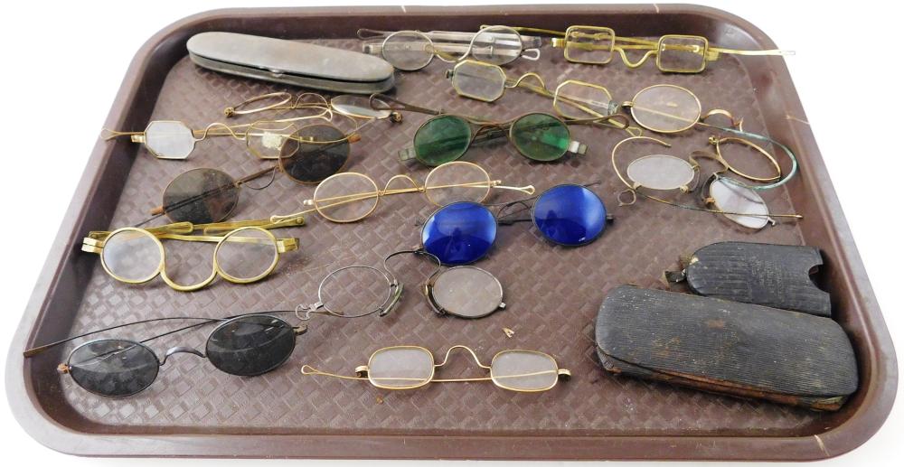EARLY EYEGLASSES, LATE 18TH C. TO