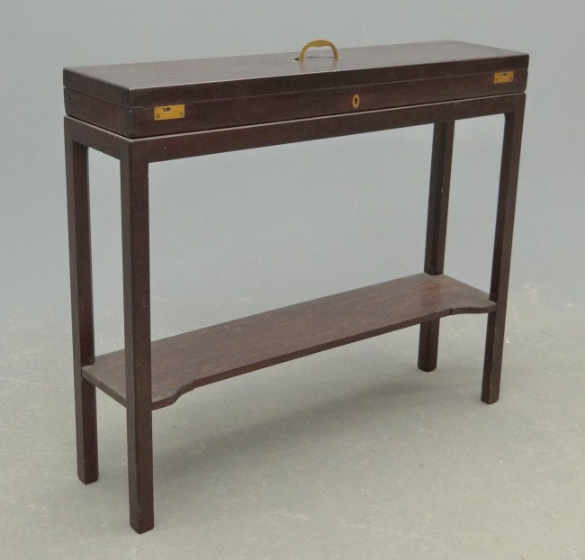 Early gun case stand with