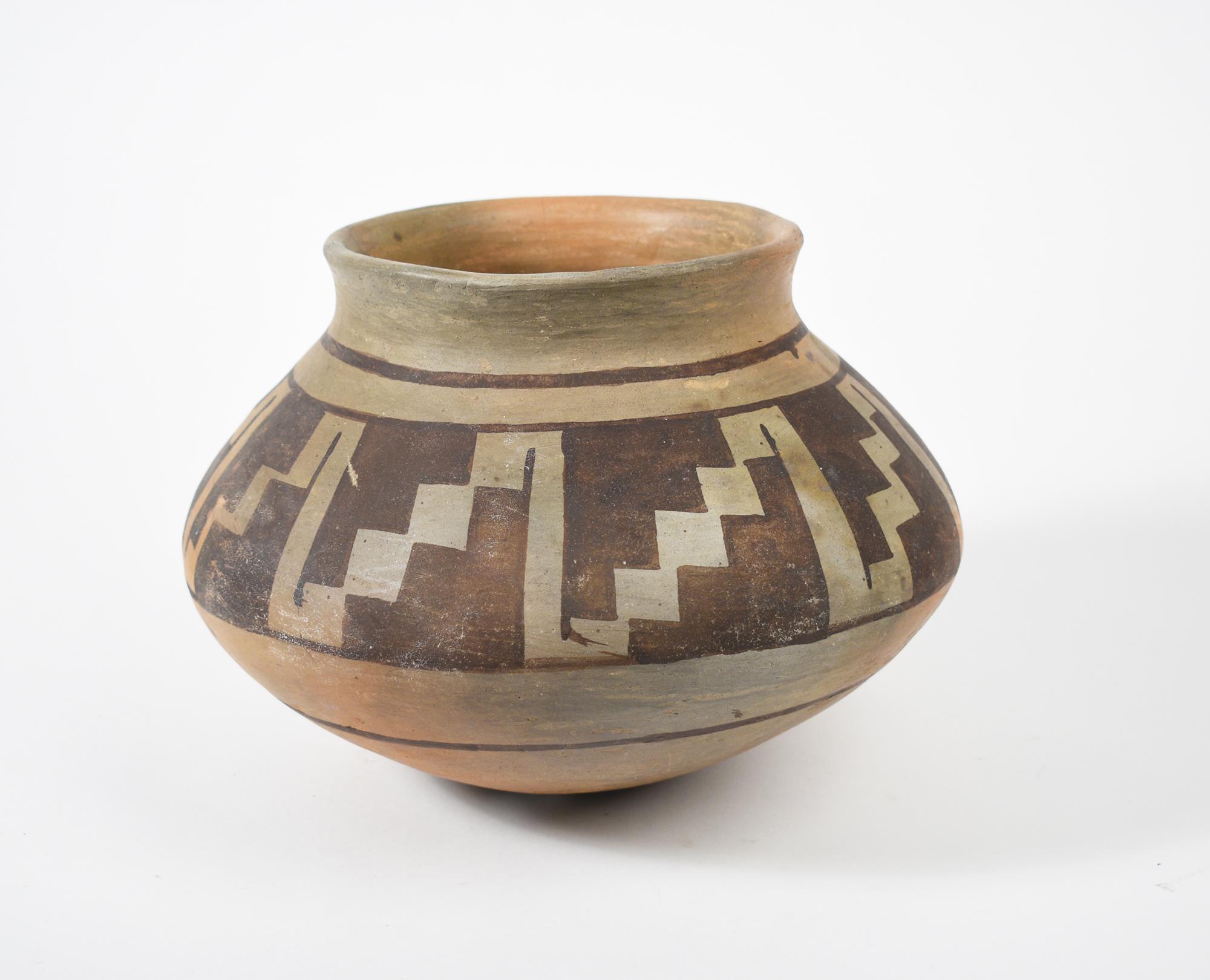 EARLY HOPI STORAGE VESSEL. A