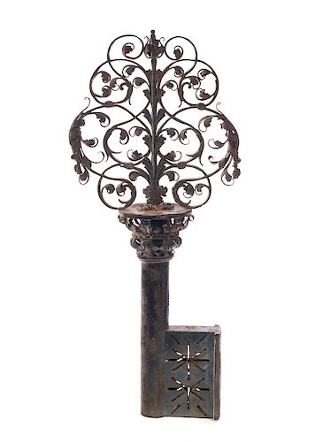 EARLY IRON LOCKSMITH KEY TRADE