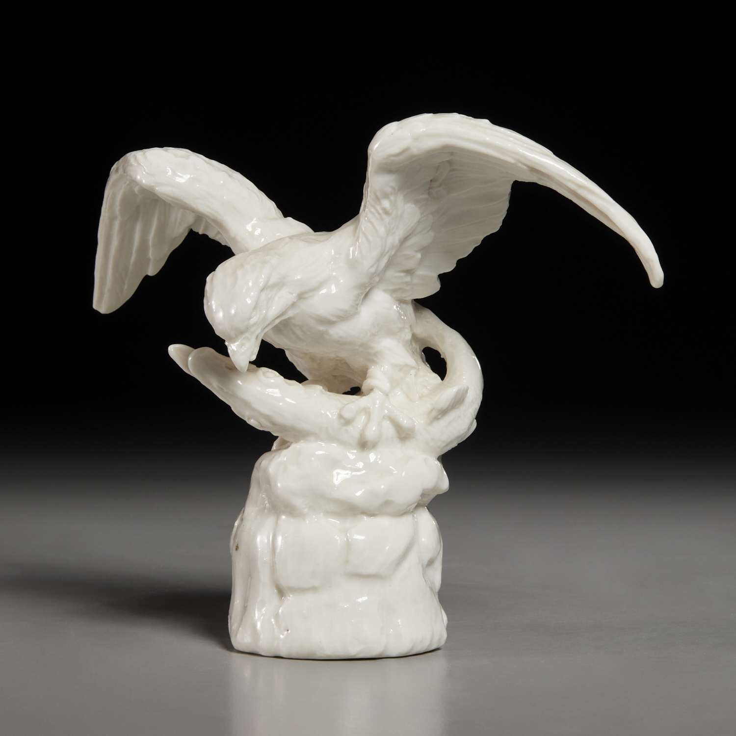 EARLY MEISSEN (ATTRIB.) WHITE
