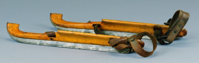 EARLY PAIR OF ICE SKATES Made of