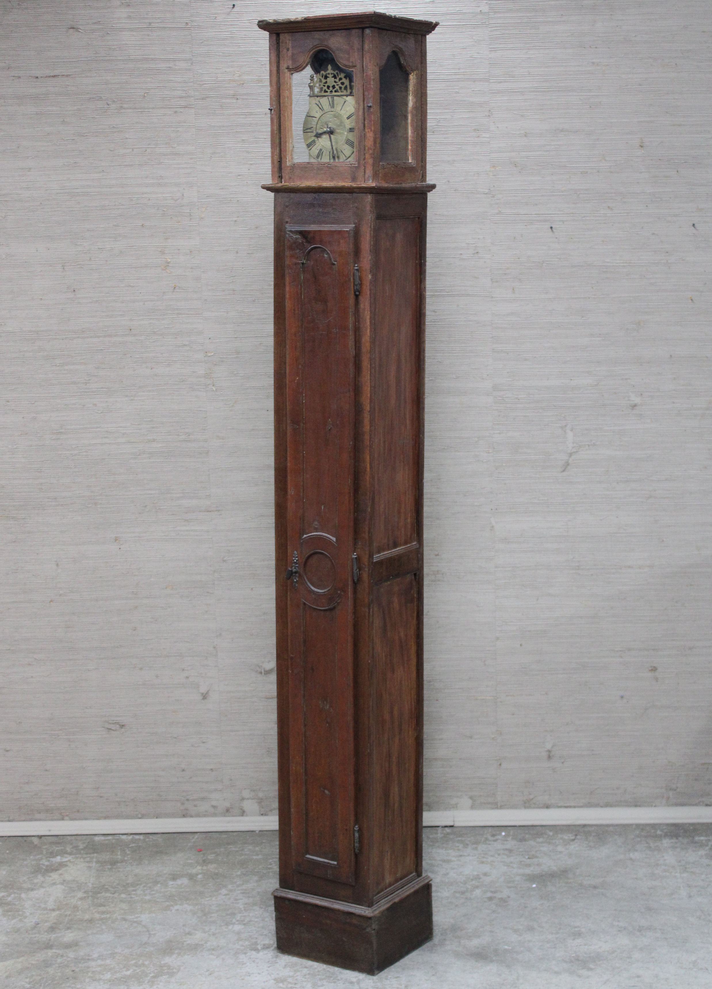EARLY PROVINCIAL FRENCH WALNUT