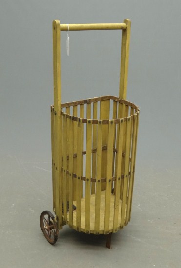 Early pull cart in old yellow