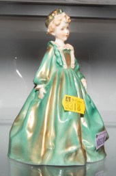 EARLY ROYAL WORCESTER GRANDMOT