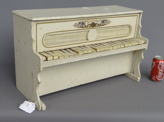 Early Schoenhut piano.23'' W 14