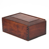 EARLY SOUTHERN WALNUT CANDLE B