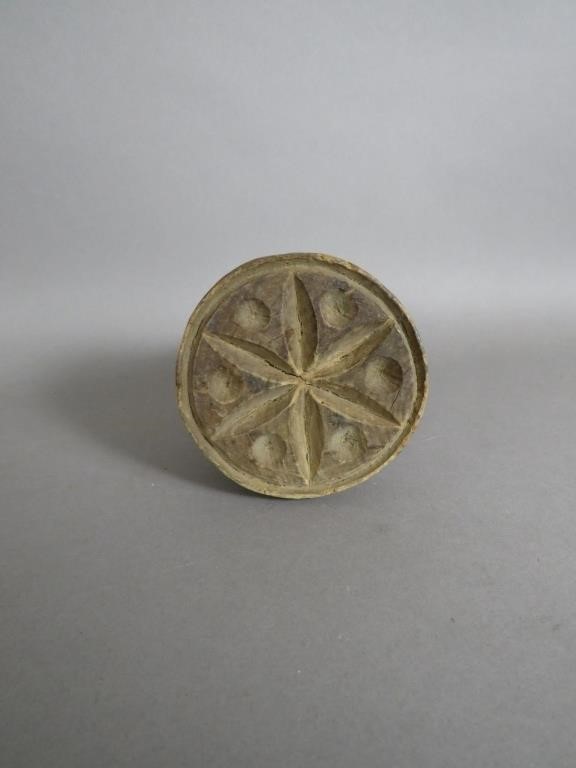 EARLY STAR PATTERN BUTTER