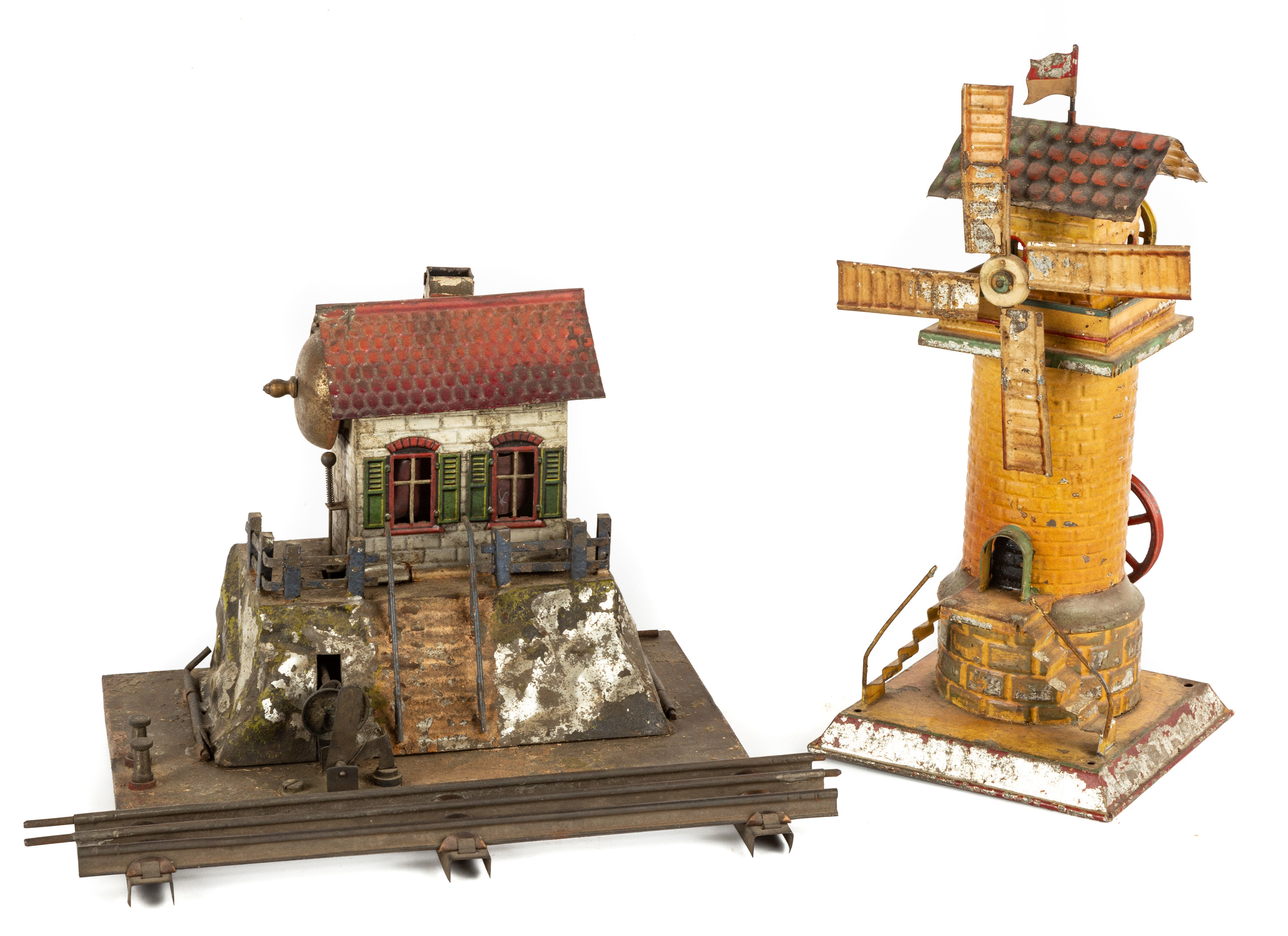 EARLY TIN TRAIN STATION &