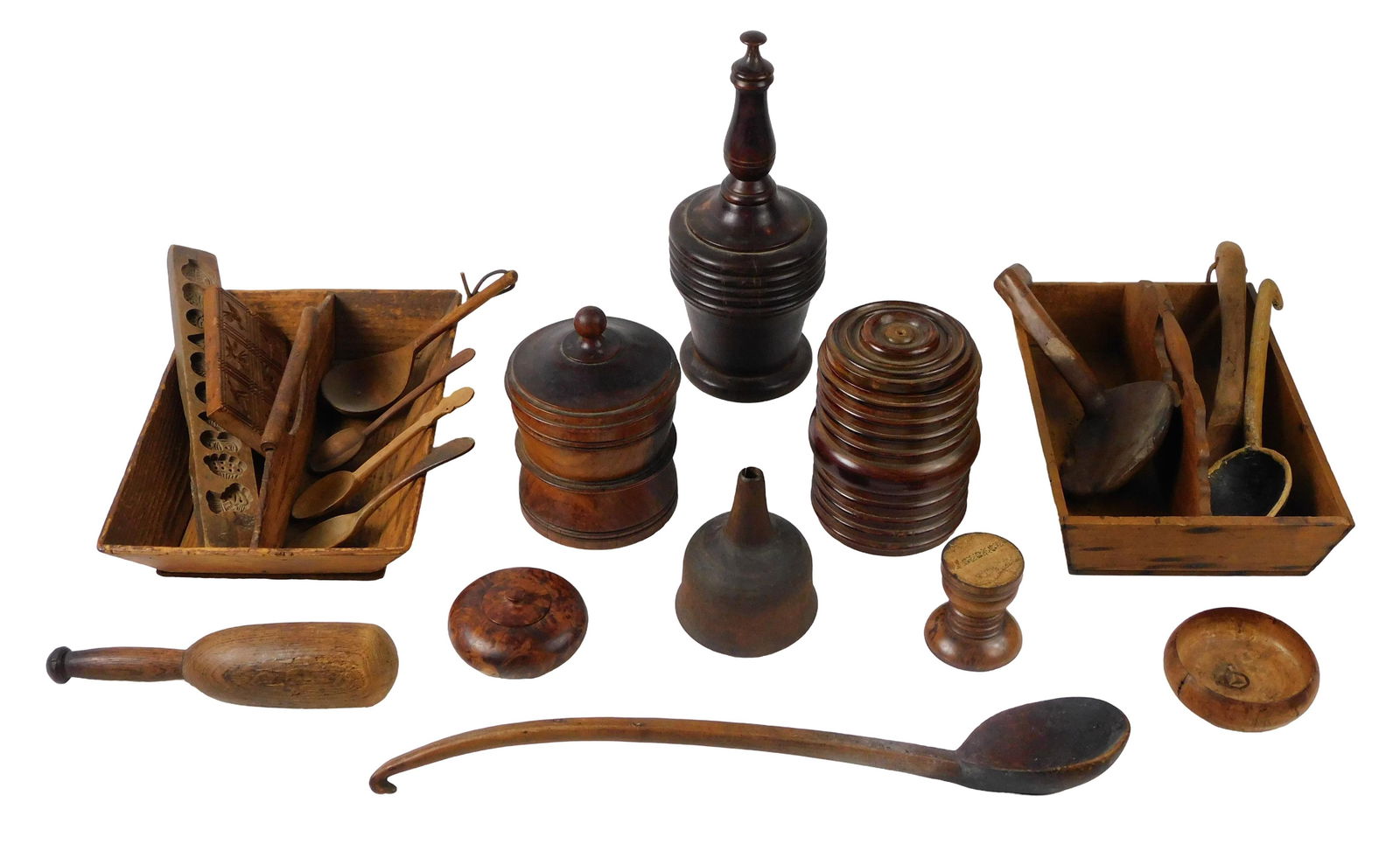 EARLY TREENWARE, 20 PIECES, DETAILS