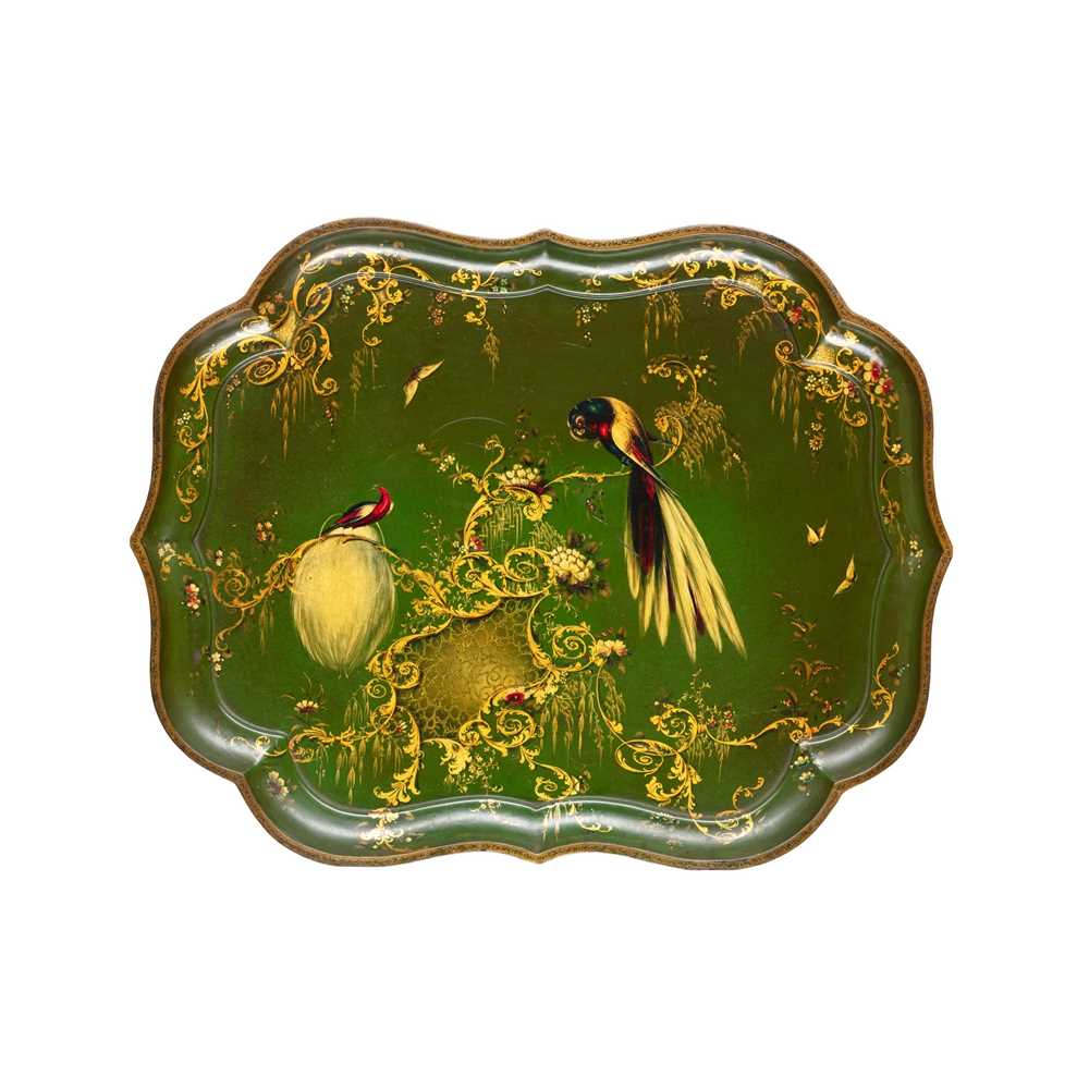 EARLY VICTORIAN PAPIER MÂCHÉ TRAY