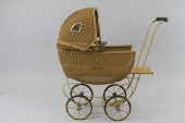 EARLY WICKER DOLL CARRIAGE Wic