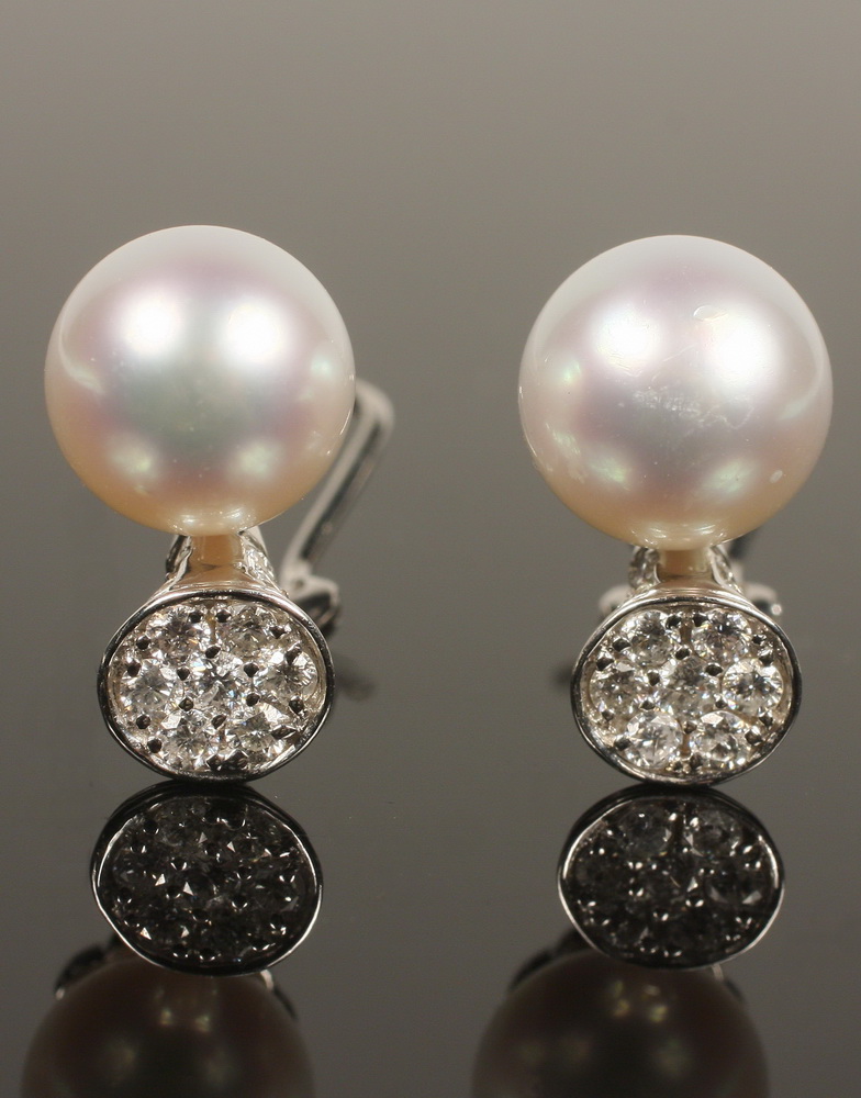EARRINGS - One Pair of 18K White