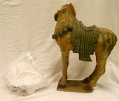 Earthenware figure sancai glaz