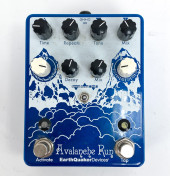 EARTHQUAKER DEVICES AVALANCHE