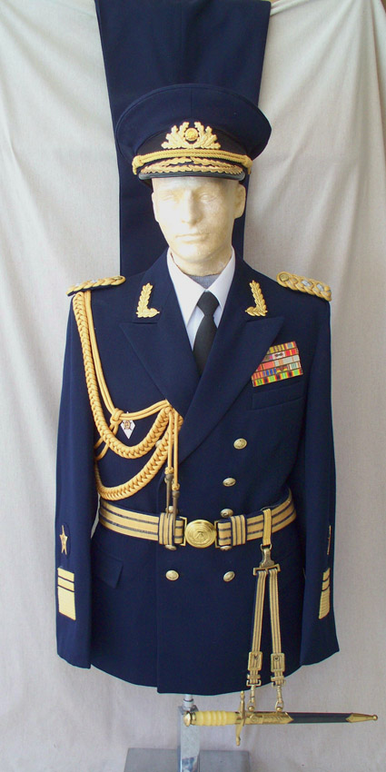 EAST GERMAN VIZEADMIRAL UNIFORM: