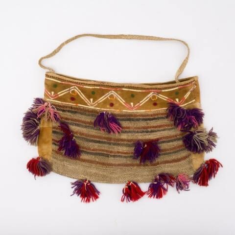 EASTERN ATHAPASKAN BABICHE
