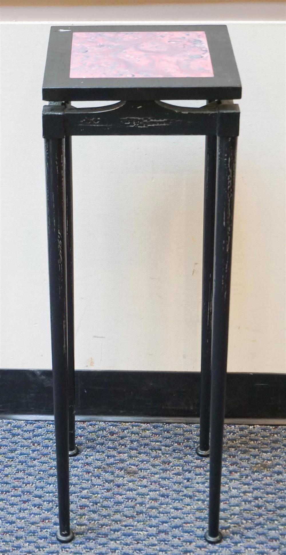 EBONIZED AND MARBLED SPINDLE