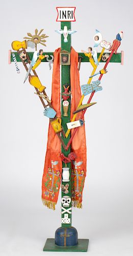 ECUADORIAN CARVED WOOD & PAINTED