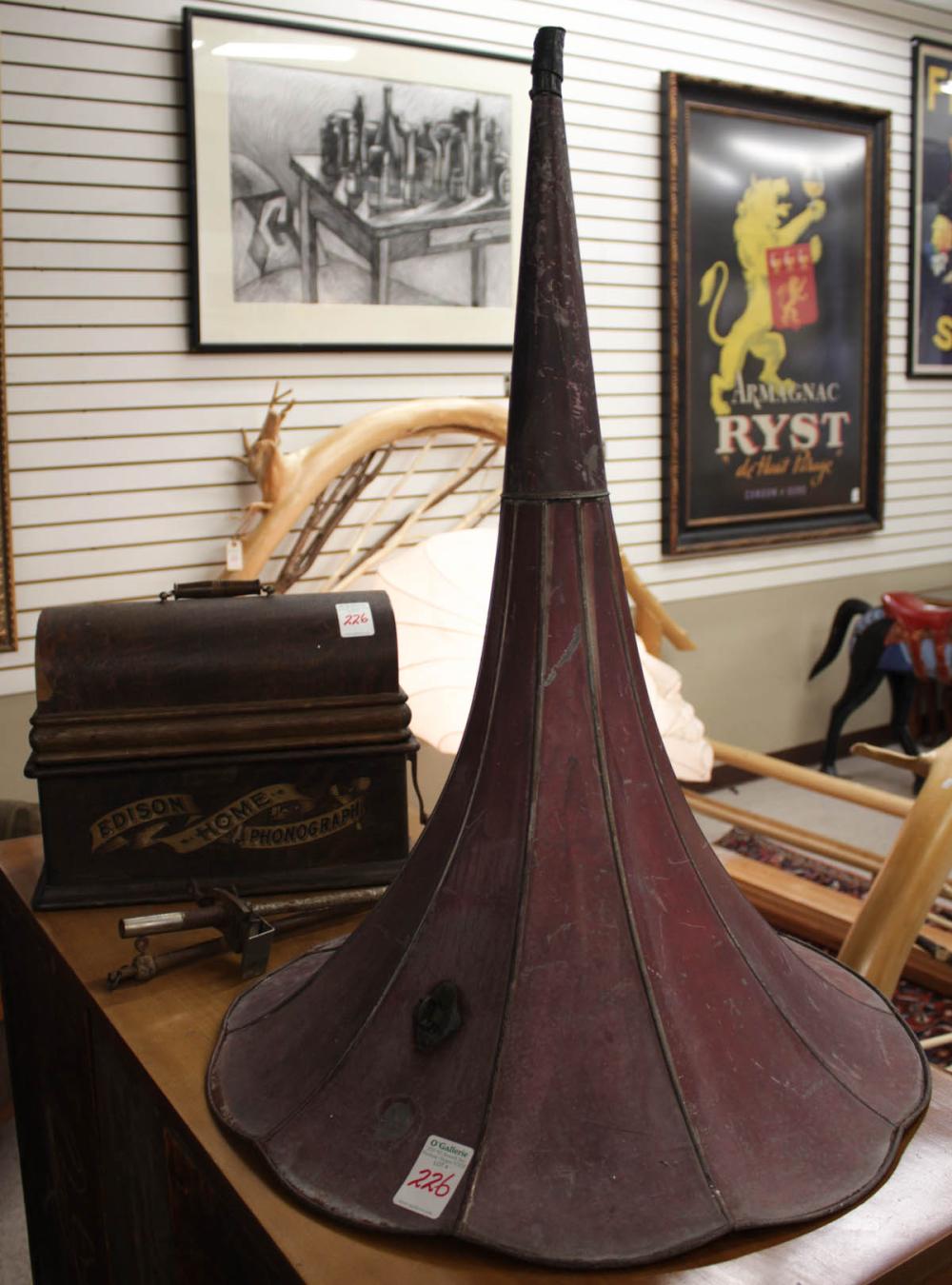 EDISON CYLINDER PHONOGRAPH WITH