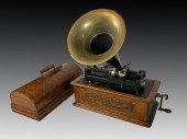 EDISON HOME WIND UP PHONOGRAPH