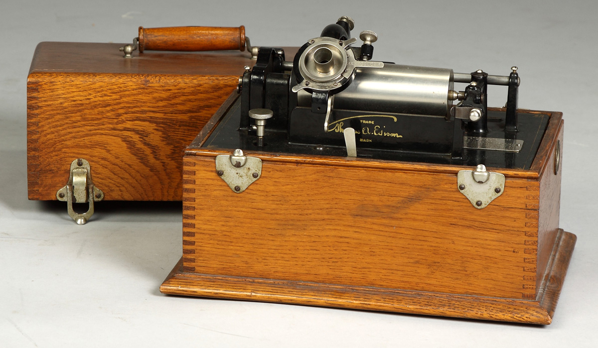 Edison ''Suitcase'' Standard
