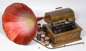 EDISON TRIUMPH PHONOGRAPH & HO