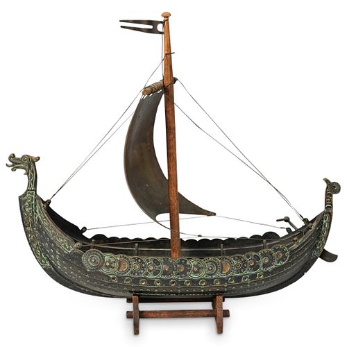 EDWARD AAGAARD DANISH VIKING SHIP