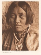 EDWARD S. CURTIS, LAITSANYASIT